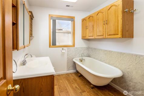 819 1st Street Cle Elum WA 98922