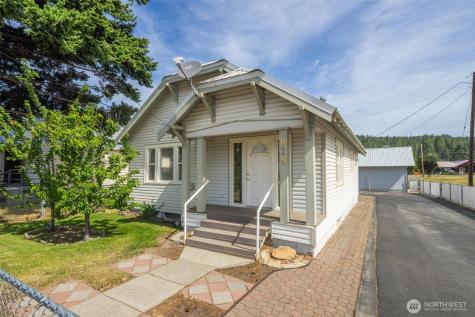 819 1st Street Cle Elum WA 98922