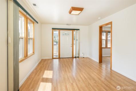 819 1st Street Cle Elum WA 98922
