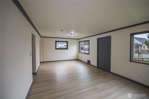 915 Soule Avenue Hoquiam WA 98550