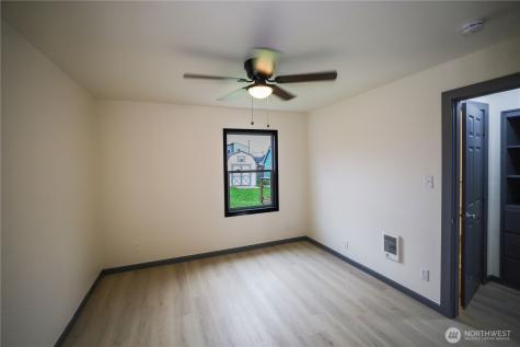 915 Soule Avenue Hoquiam WA 98550