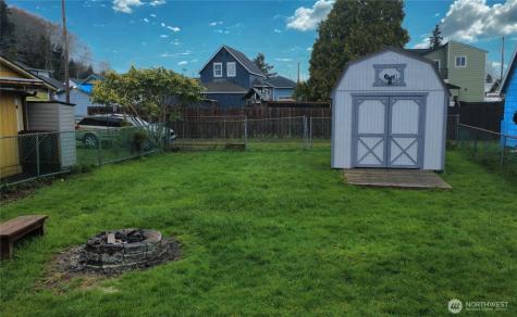 915 Soule Avenue Hoquiam WA 98550