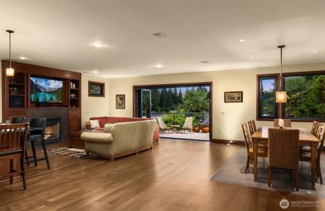 2155 N 128th Street Seattle WA 98133