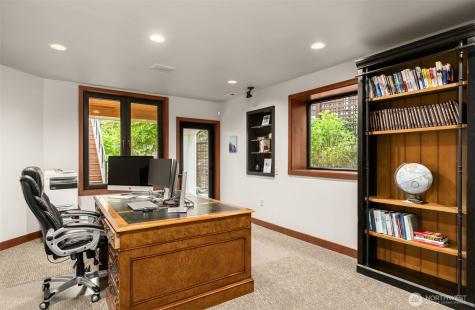 2155 N 128th Street Seattle WA 98133