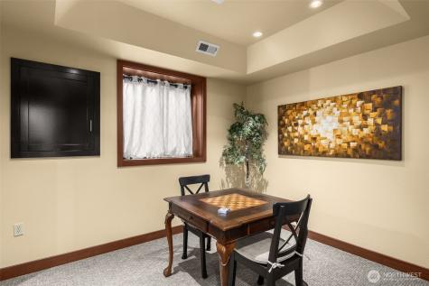 2155 N 128th Street Seattle WA 98133