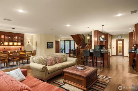 2155 N 128th Street Seattle WA 98133