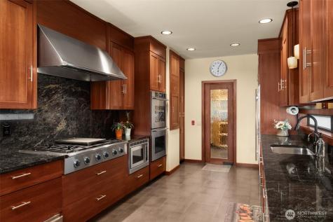 2155 N 128th Street Seattle WA 98133