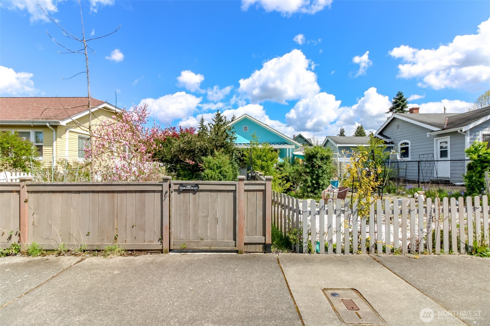 208 F Street SE Auburn WA 98002