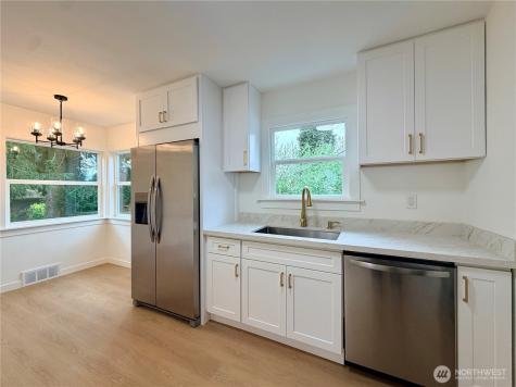 1944 S Ash Street Tacoma WA 98405
