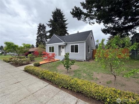 1944 S Ash Street Tacoma WA 98405