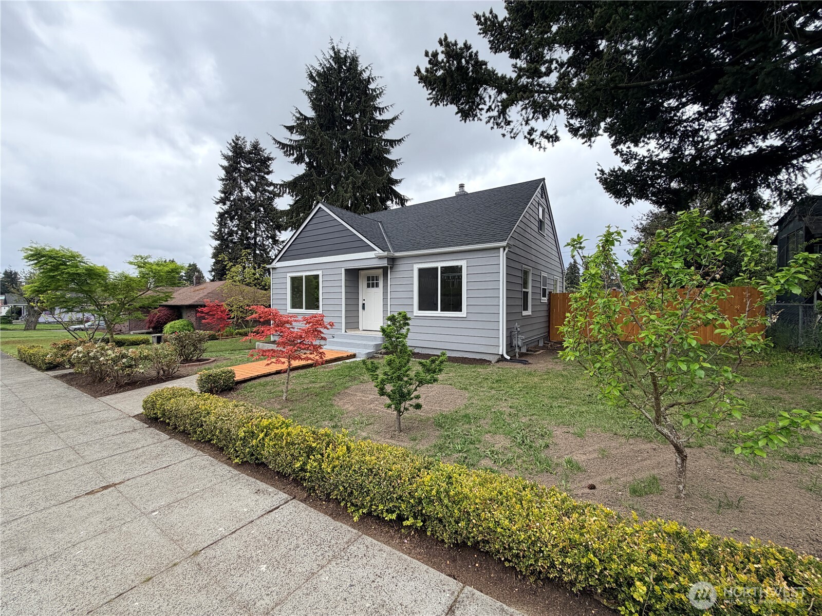 1944 S Ash Street Tacoma WA 98405