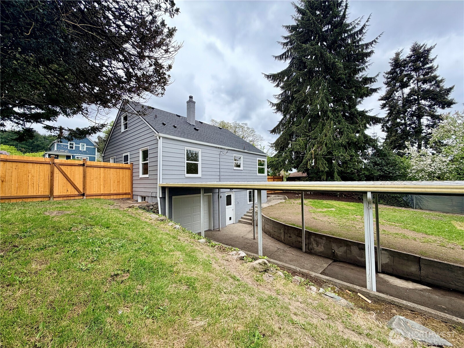 1944 S Ash Street Tacoma WA 98405