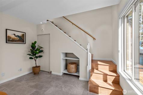 2025 Fairview Avenue E Seattle WA 98102