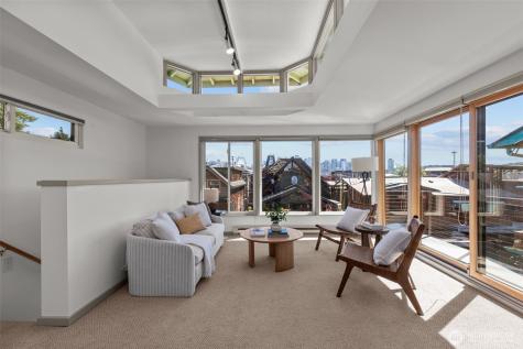 2025 Fairview Avenue E Seattle WA 98102