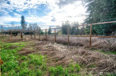 9444 Lundeen Road SW Rochester WA 98579