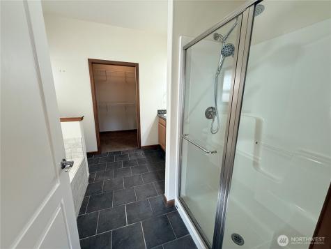 1516 N 43rd Place Mount Vernon WA 98273