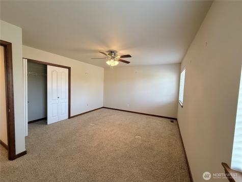 1516 N 43rd Place Mount Vernon WA 98273