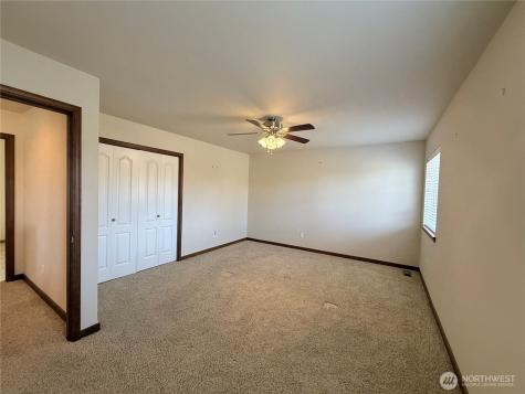 1516 N 43rd Place Mount Vernon WA 98273