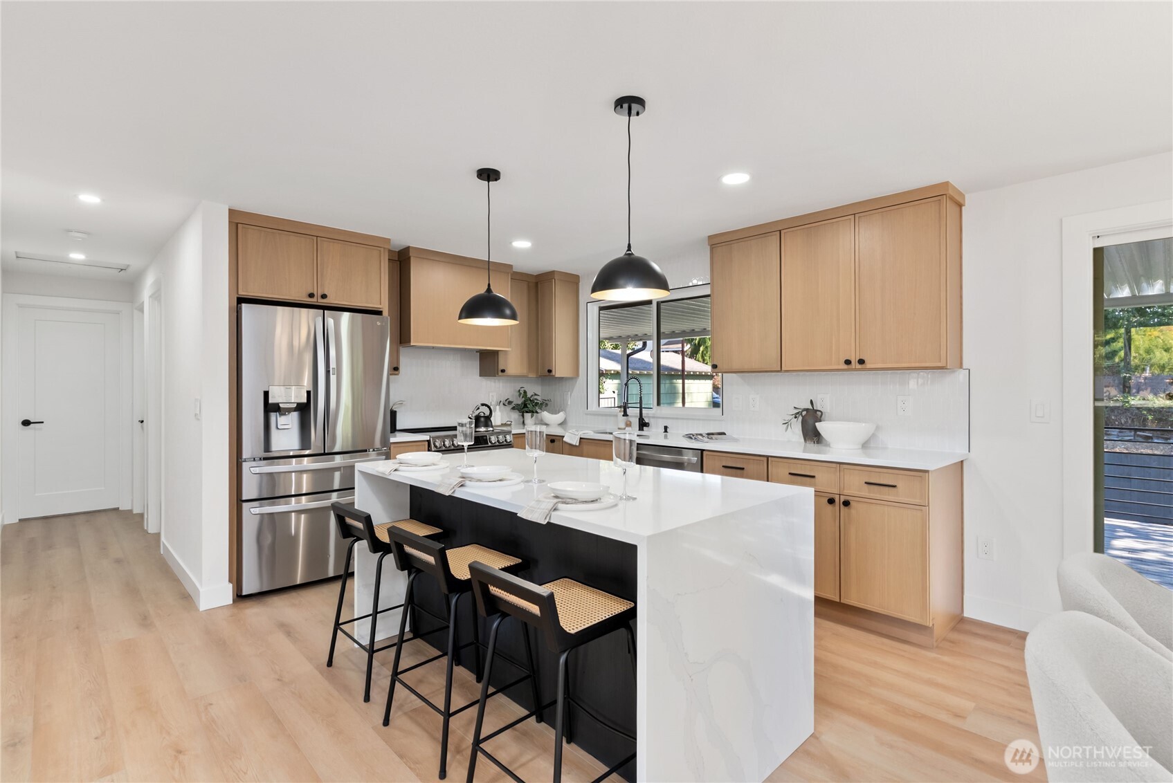 9548 3rd Avenue NW Seattle WA 98117