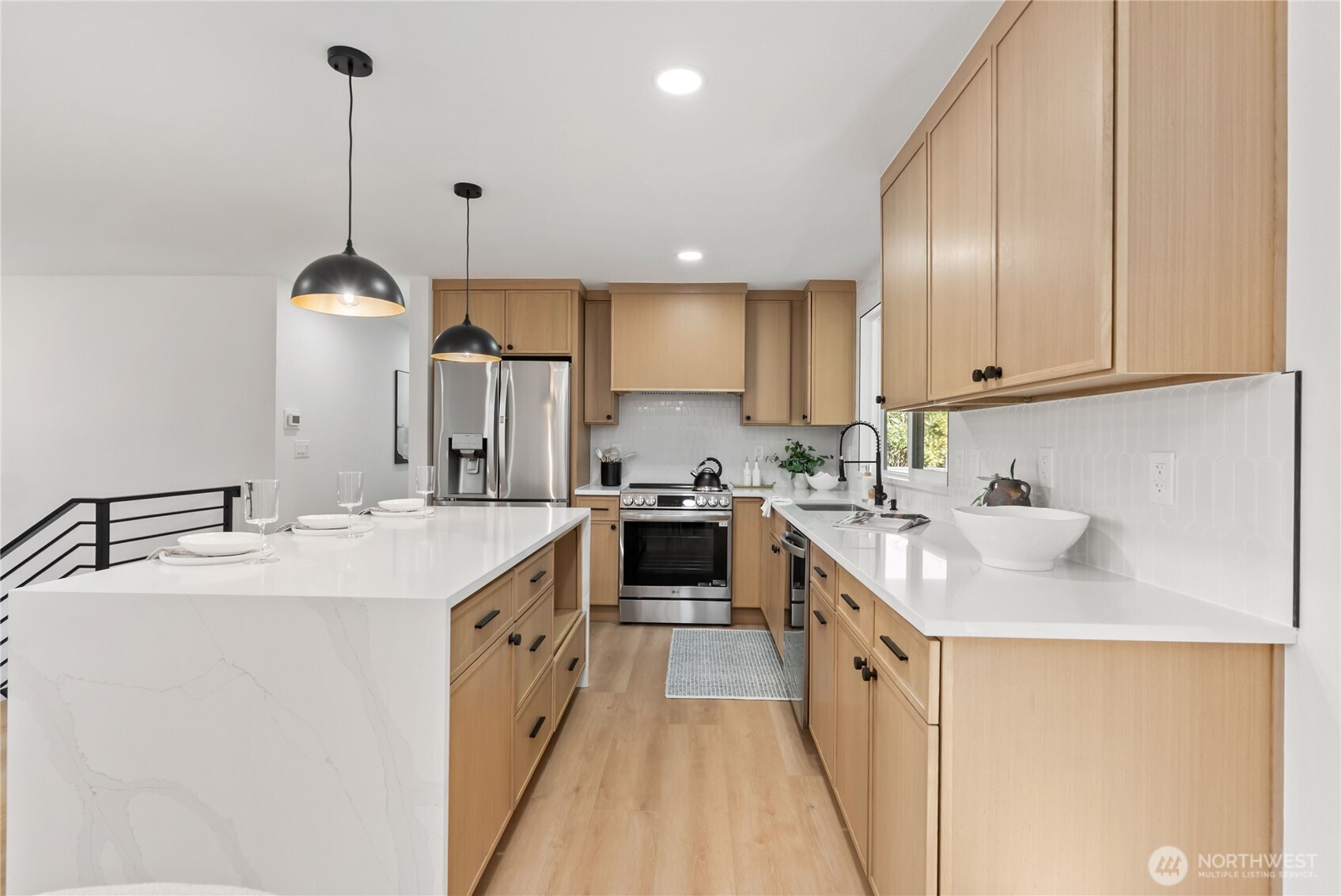 9548 3rd Avenue NW Seattle WA 98117