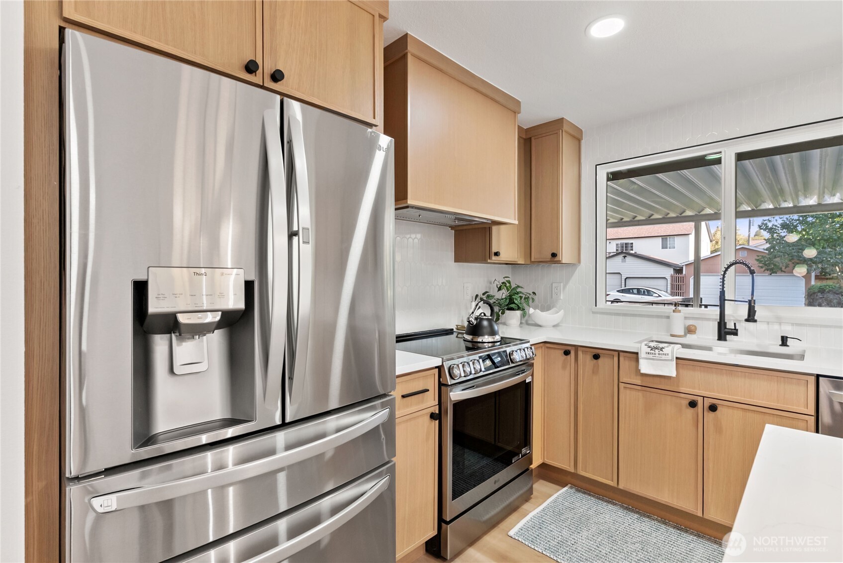 9548 3rd Avenue NW Seattle WA 98117