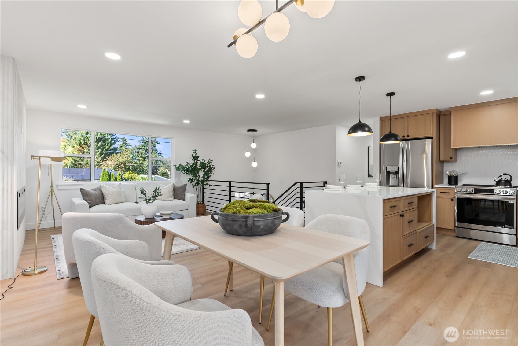 9548 3rd Avenue NW Seattle WA 98117