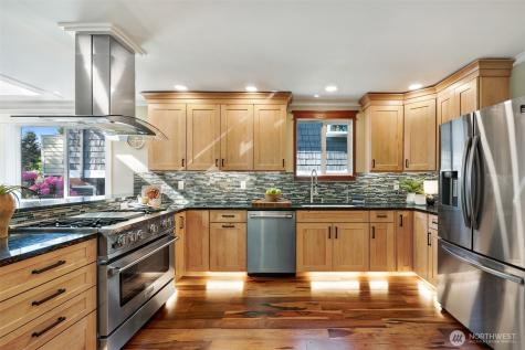 9027 6th Avenue NW Seattle WA 98117