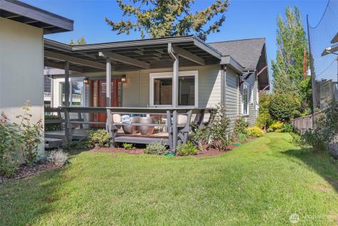 9027 6th Avenue NW Seattle WA 98117