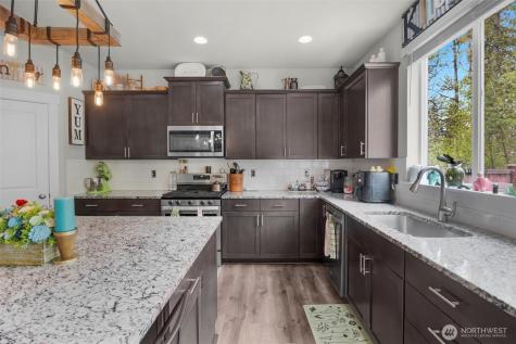 10507 35th Street NE Lake Stevens WA 98258