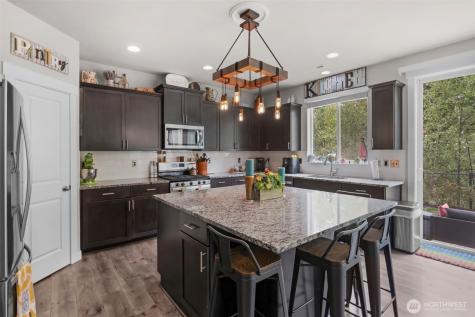 10507 35th Street NE Lake Stevens WA 98258