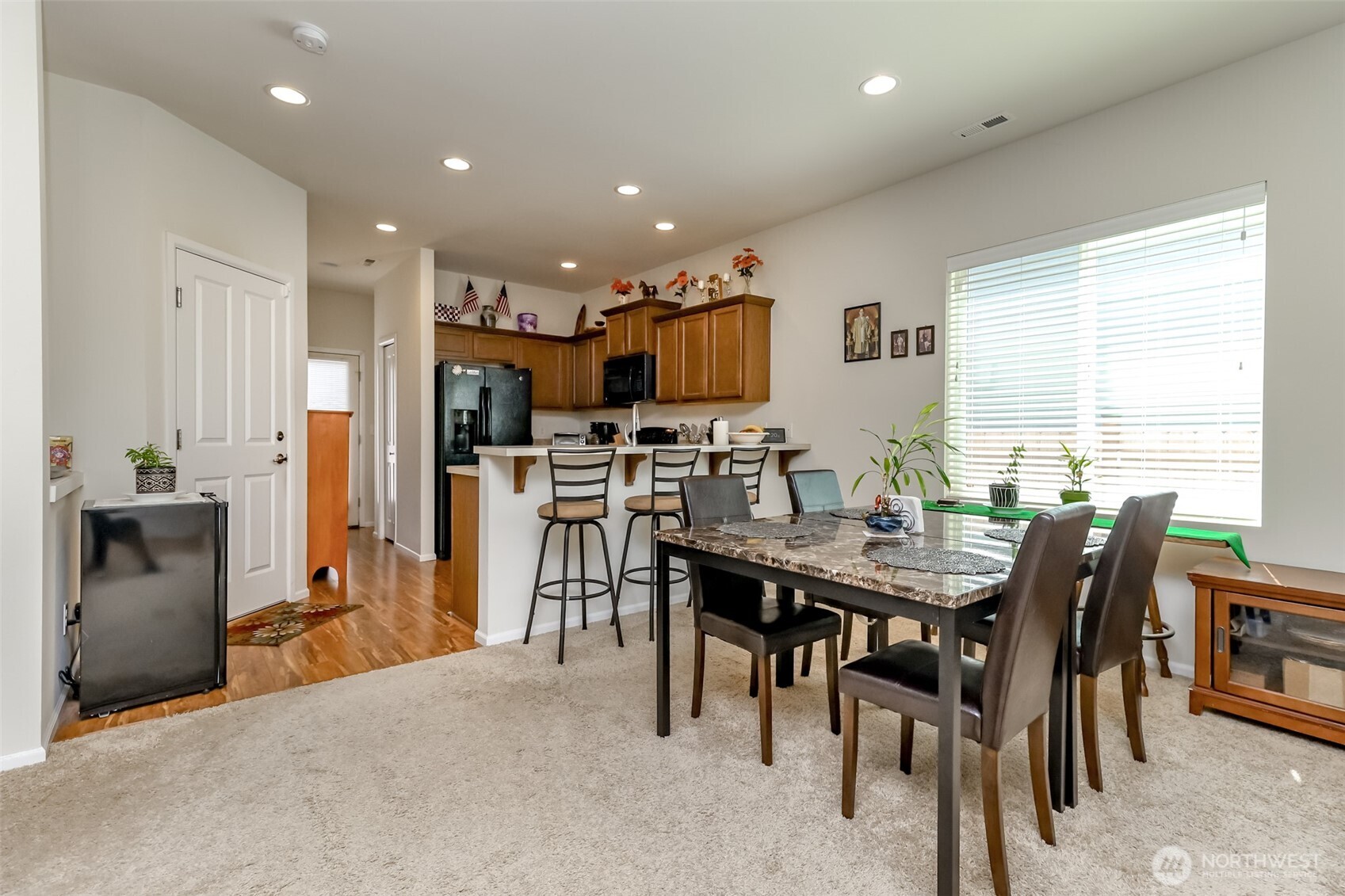 4712 Court R Court Tacoma WA 98404