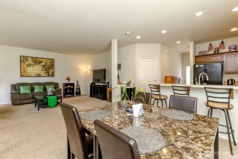 4712 Court R Court Tacoma WA 98404