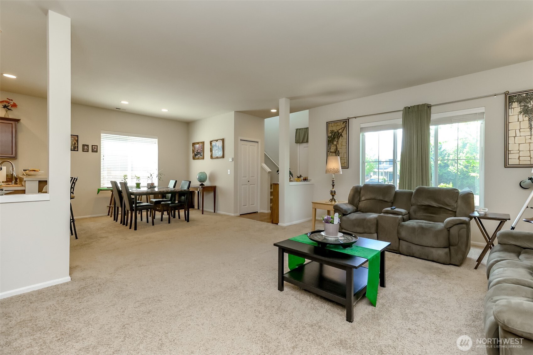 4712 Court R Court Tacoma WA 98404