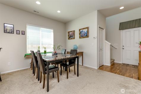 4712 Court R Court Tacoma WA 98404