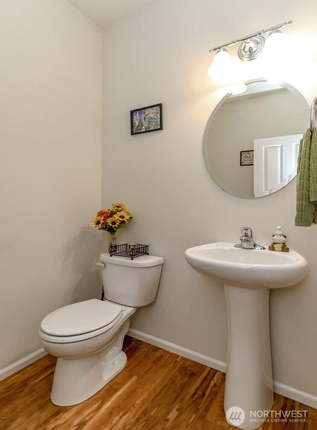 4712 Court R Court Tacoma WA 98404