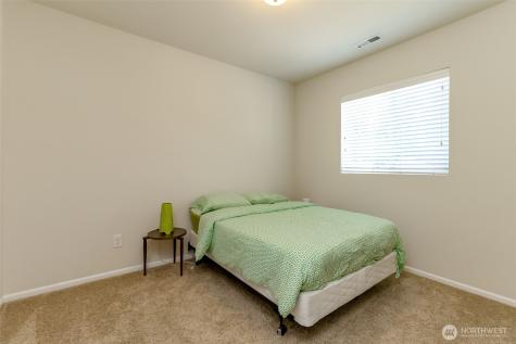 4712 Court R Court Tacoma WA 98404