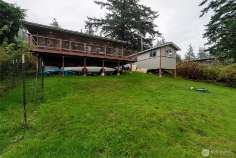 2533 Island View Lane Lummi Island WA 98262