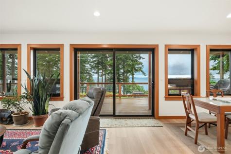 2533 Island View Lane Lummi Island WA 98262
