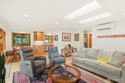 2533 Island View Lane Lummi Island WA 98262