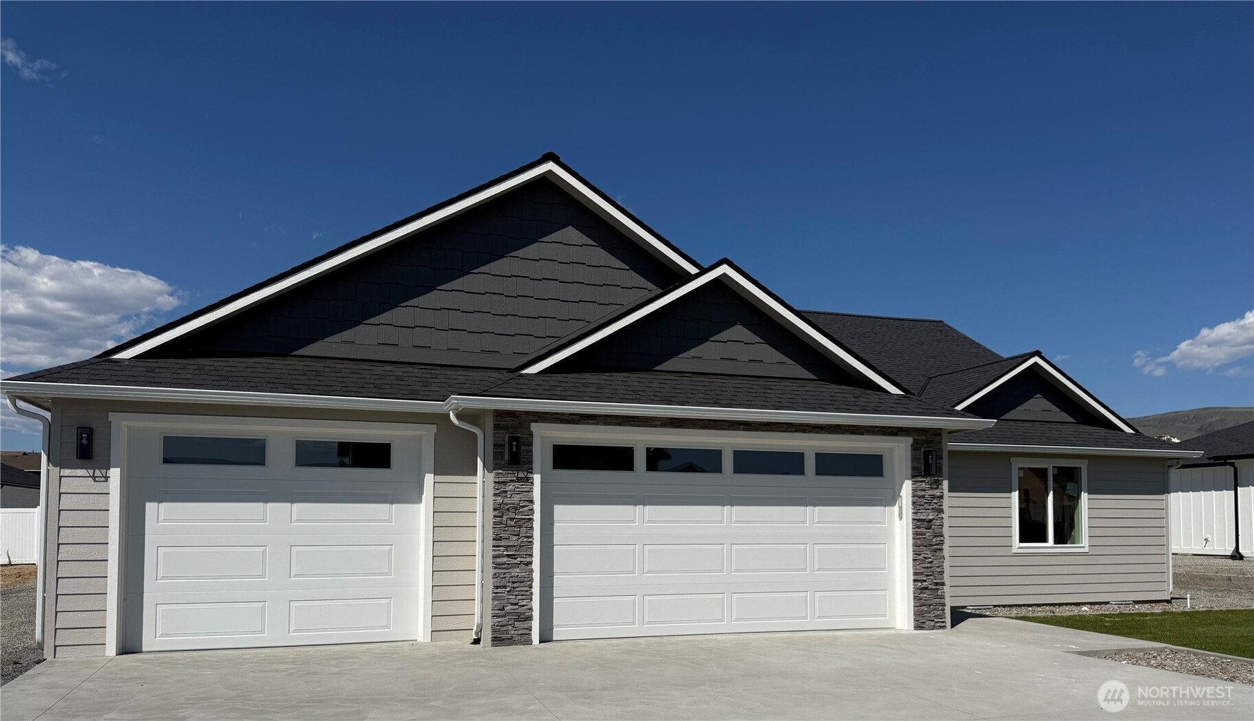 865 NE Conner Court East Wenatchee WA 98802