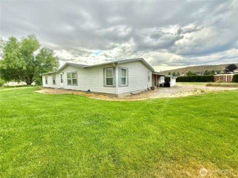 1888 Old Highway 97 Okanogan WA 98840