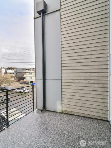 6539 4th Avenue NE Seattle WA 98115