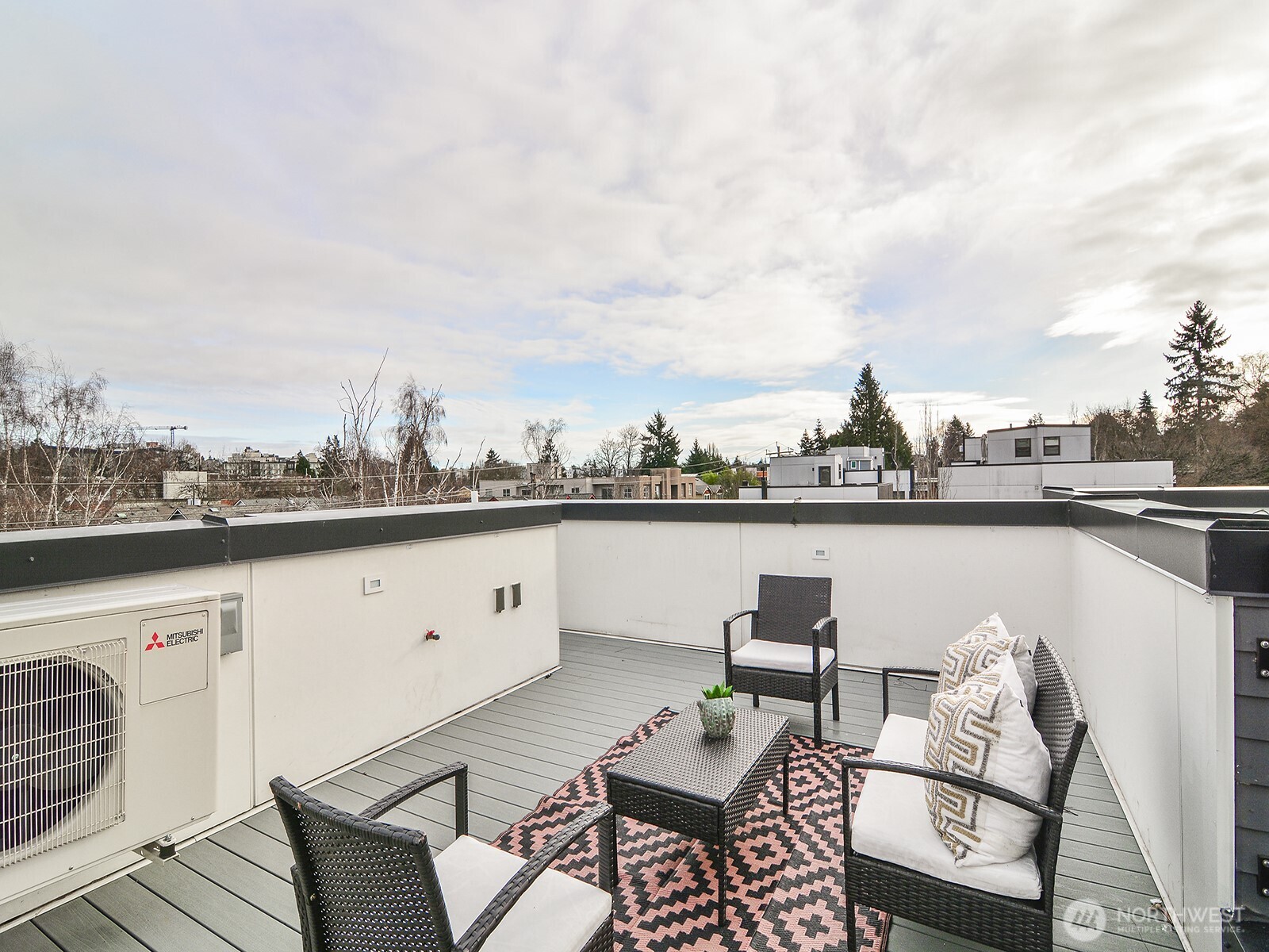 6539 4th Avenue NE Seattle WA 98115