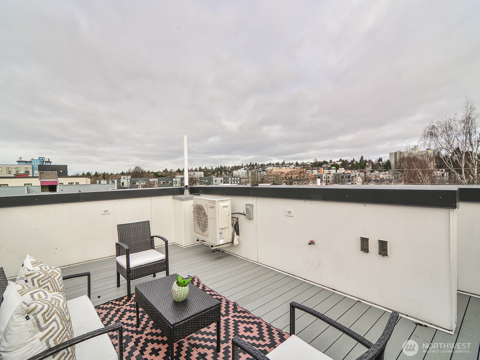 6539 4th Avenue NE Seattle WA 98115