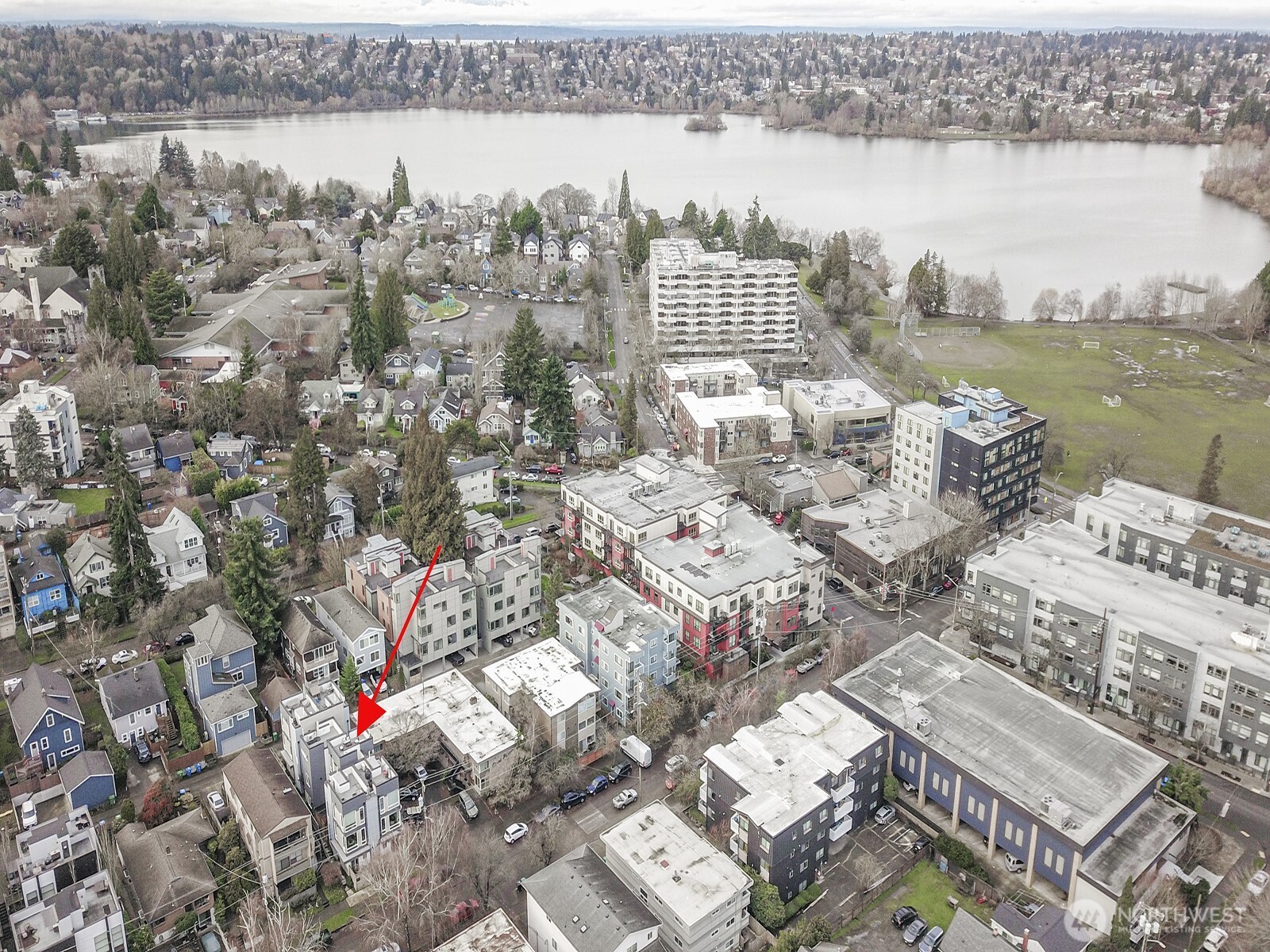 6539 4th Avenue NE Seattle WA 98115