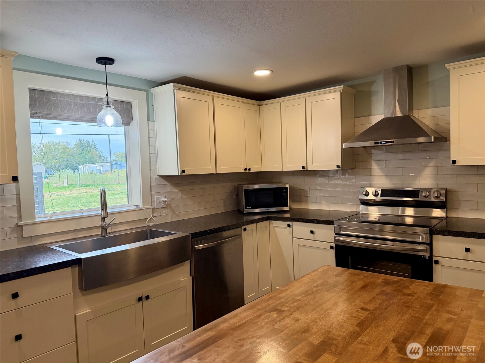 230 NW Watson Street Creston WA 99117