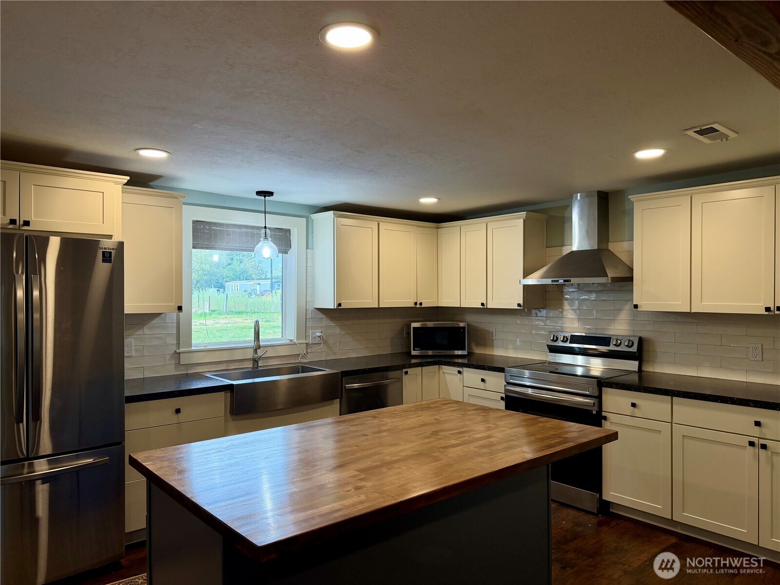 230 NW Watson Street Creston WA 99117