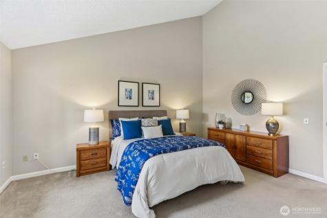 18906 SE 44th Place Issaquah WA 98027