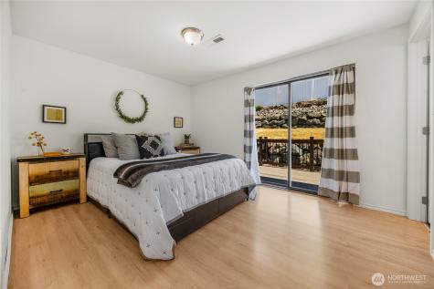 8851 48th Place W Mukilteo WA 98275