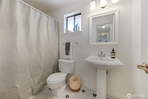 8851 48th Place W Mukilteo WA 98275